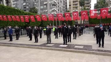 Sosyal mesafeli Polis Haftası kutlaması