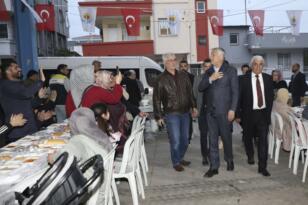 Büyükşehir’in iftar yemeklerinde barış ve kardeşlik ruhu hakim