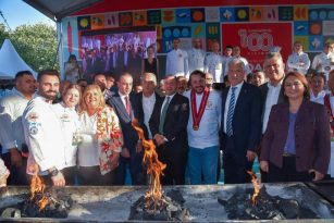 Ceyhan Belediyesi, festivale renk kattı