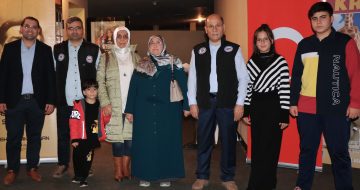 EĞİTİM-BİR-SEN ADANA ÜYELERİ ‘AYBÜKE: ÖĞRETMEN OLDUM BEN’ FİLMİNİ İZLEDİ