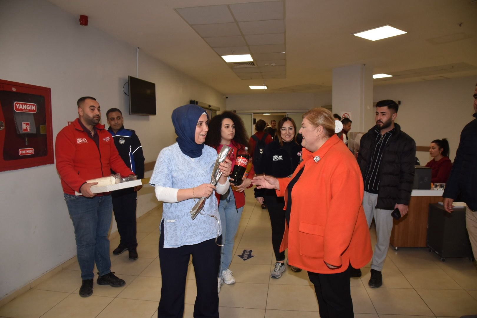 Hülya Erdem, Ceyhan’ın huzuru için çalışanları baş tacı etti