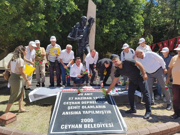 Ceyhan Belediyesi, ‘Ceyhan Deprem’inde’ hayatını kaybeden vatandaşları andı