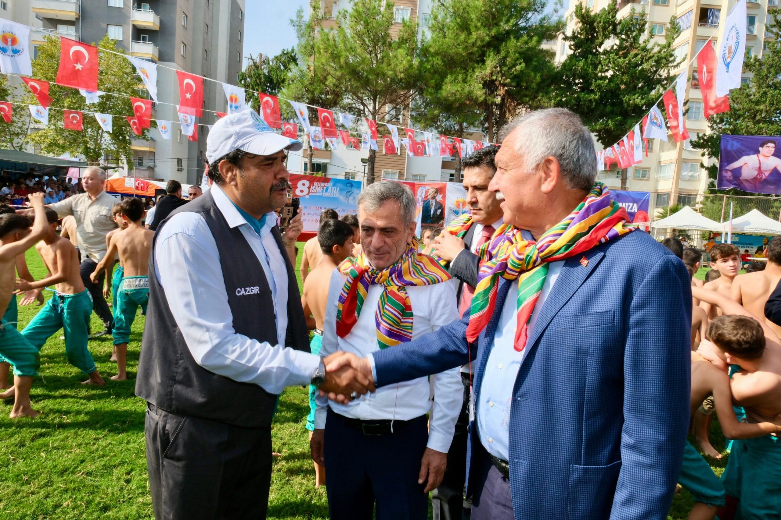 Başkan Zeydan Karalar, “Ata sporumuzu desteklemeli ve eski günlerine dönmesini sağlamalıyız.”